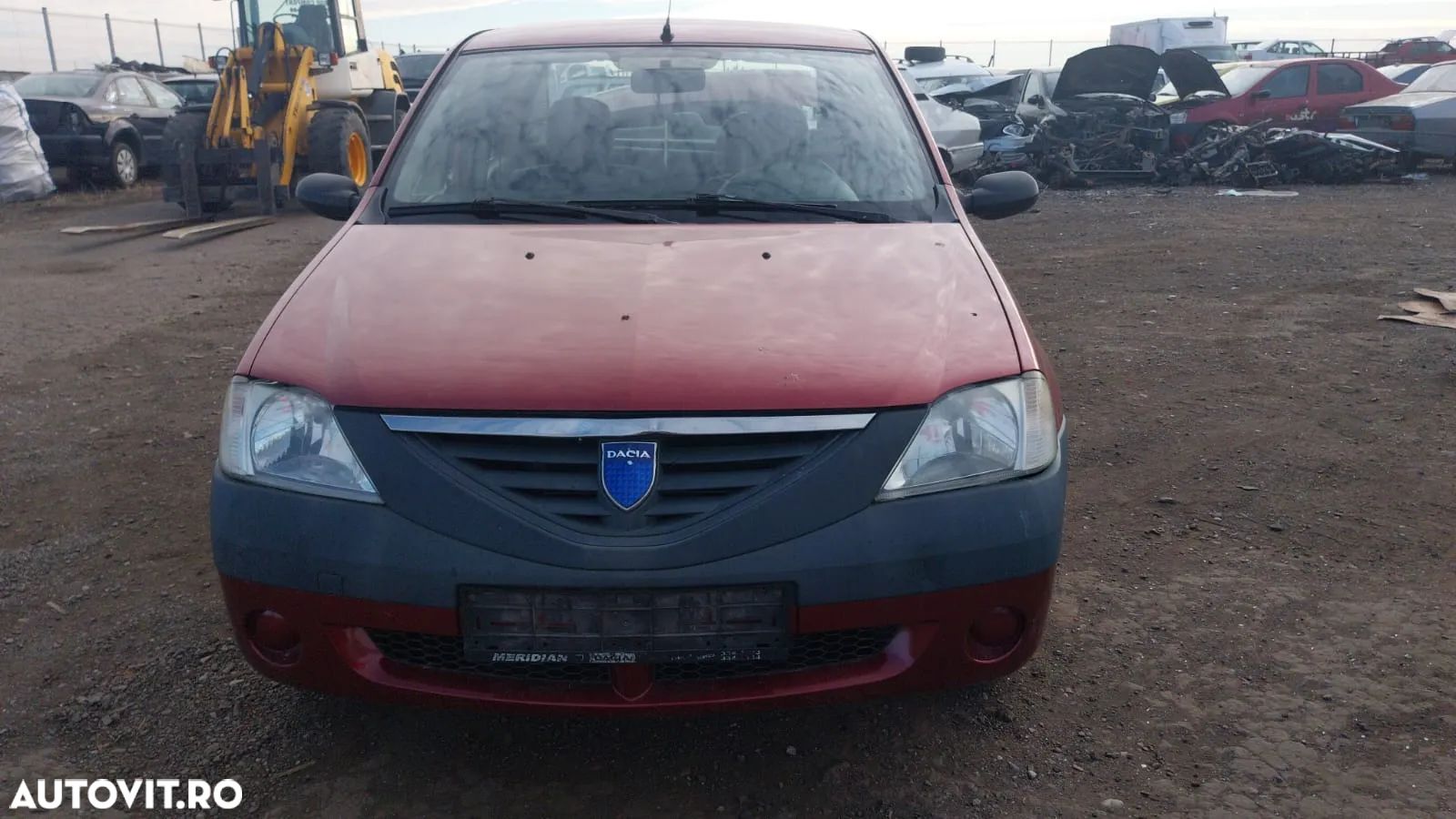 Dezmembram Dacia Logan - 1
