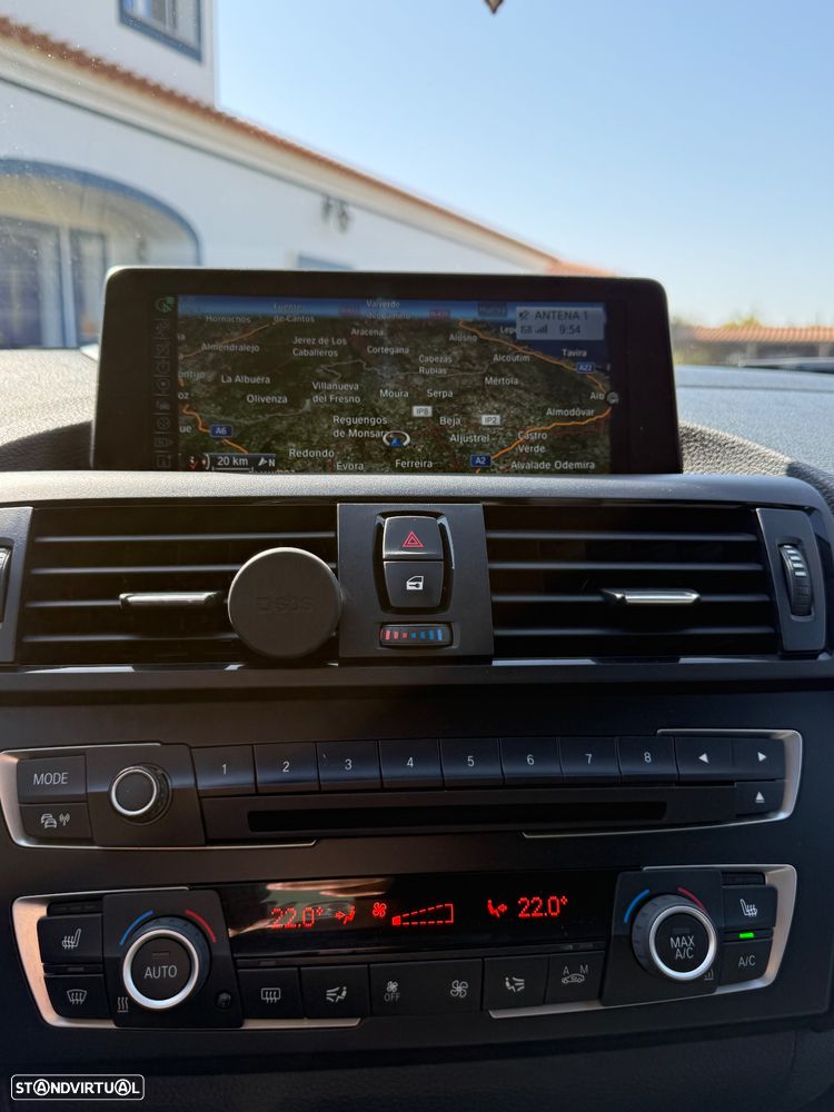 BMW 116 d EfficientDynamics Edition Sport Line - 12