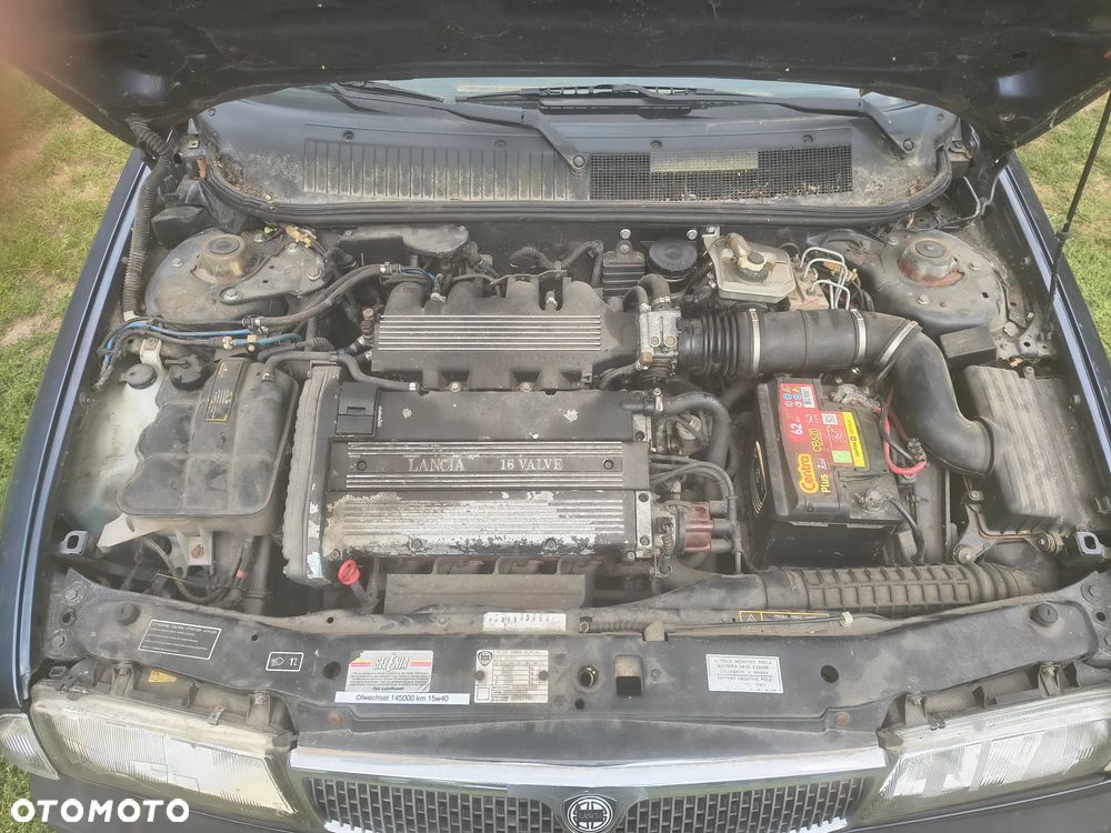 Lancia Delta 2000 - 15