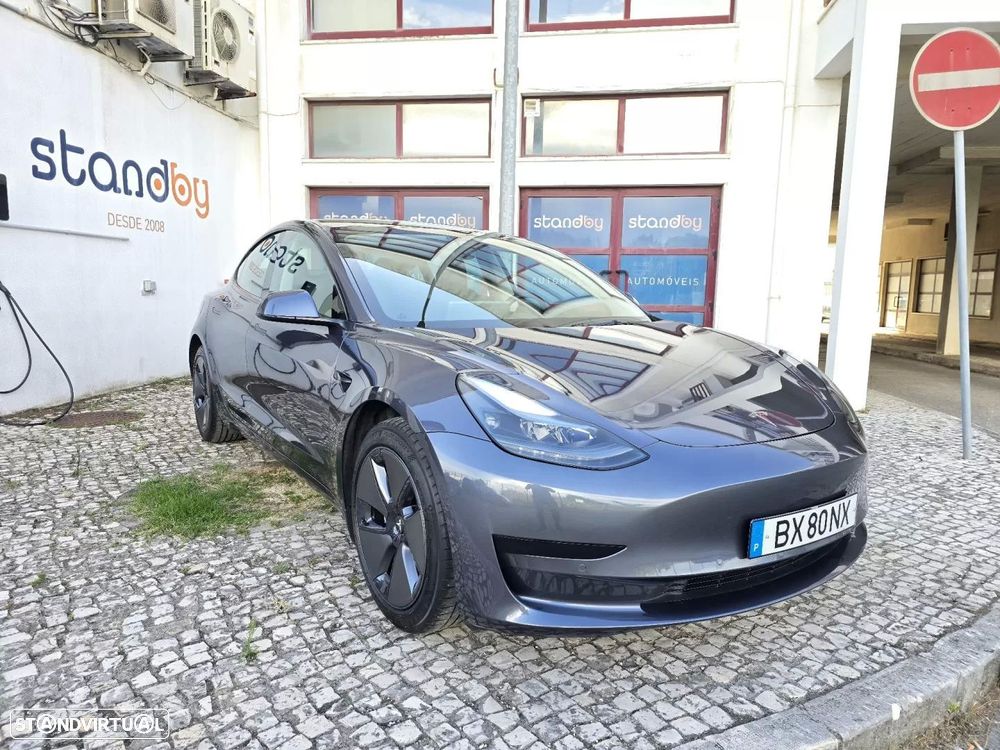 Tesla Model 3 Standard Range Plus RWD