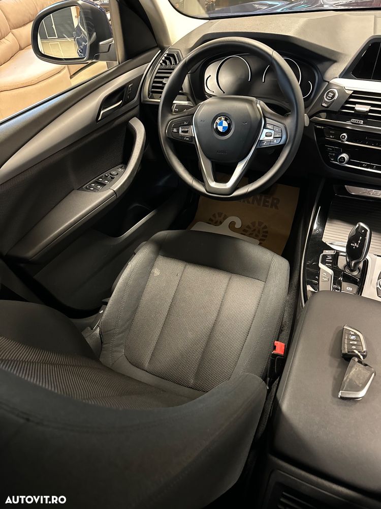 BMW X3 xDrive20d Aut. Advantage - 11