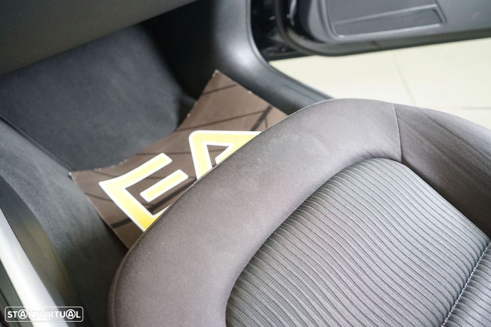 Audi A4 Avant 2.0 TDi Advance Multitronic - 33