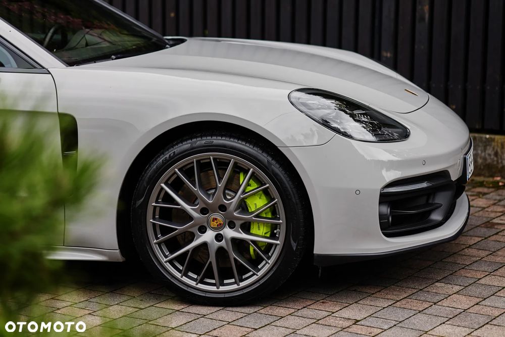 Porsche Panamera 4S E-Hybrid Sport Turismo - 7