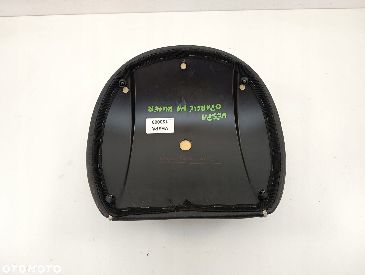 PIAGGIO VESPA OPARCIE PASAŻERA NA KUFER - 6