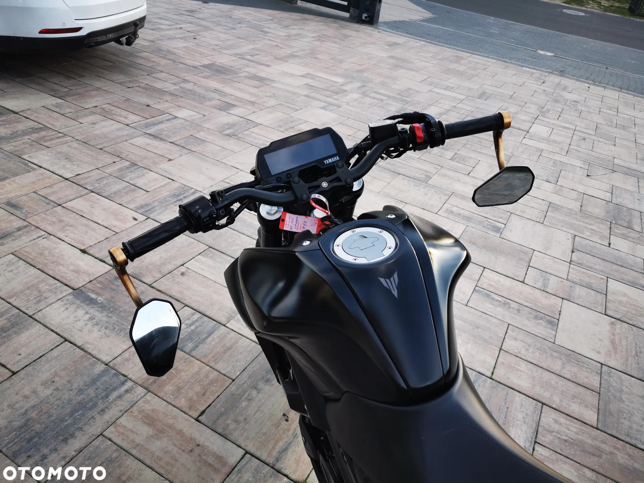 Yamaha MT - 30