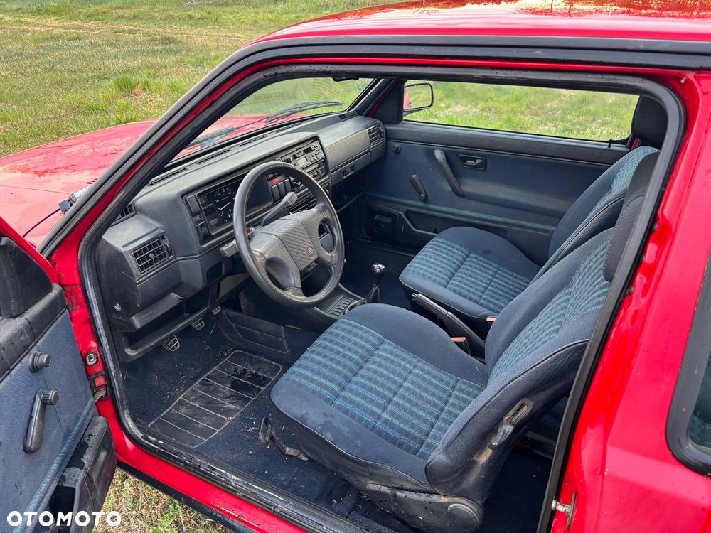 Volkswagen Golf 1.3 - 6