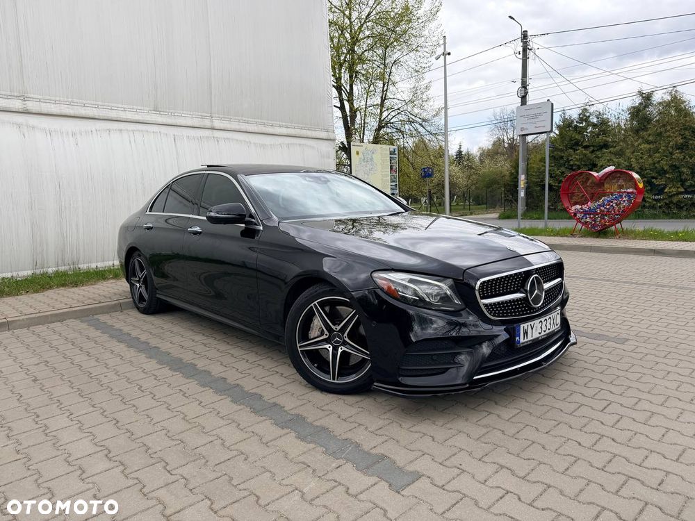 Mercedes-Benz Klasa E - 1