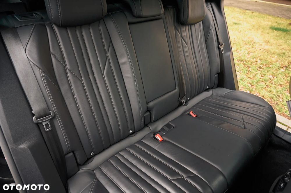 Peugeot 3008 BlueHDi 130 Stop & Start Allure - 22