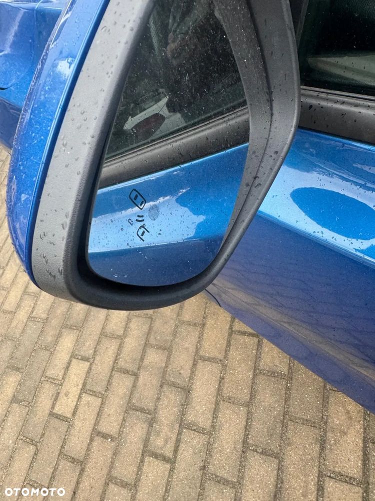 Ford Focus 1.0 EcoBoost ST-Line X - 17