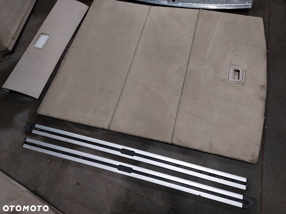 WNĘTRZE TAPICERKA BAGAŻNIKA AUDI A6 C6 KOMBI AVANT - 4