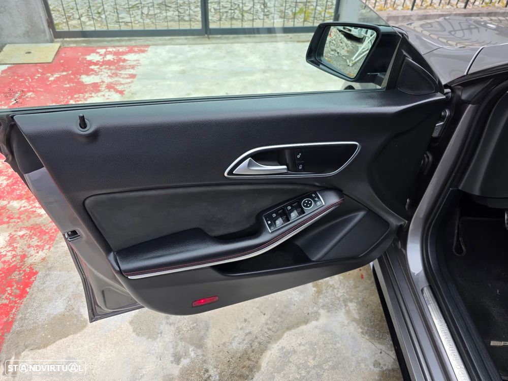 Mercedes-Benz CLA 200 CDI AMG Line Aut. — fotografia 11
