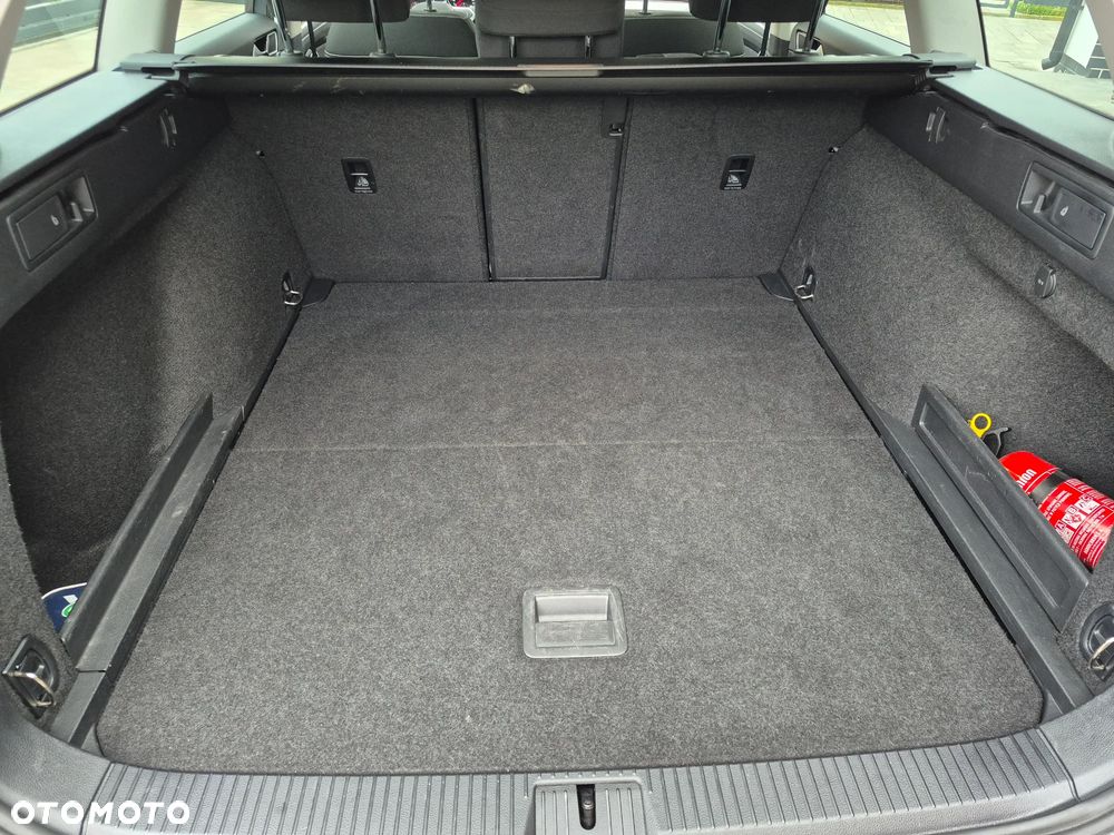 Volkswagen Passat 2.0 TDI EVO Business DSG - 8