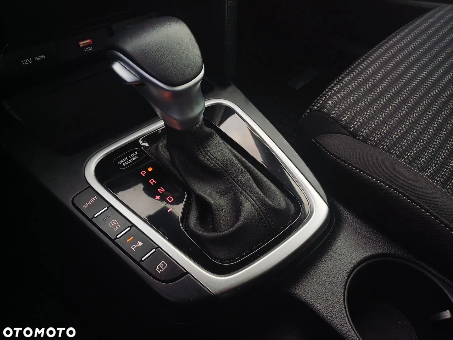 Kia Ceed 1.5 T-GDI M DCT - 15