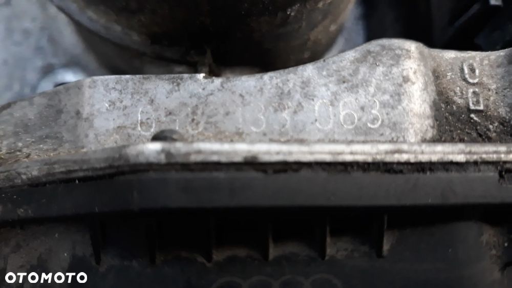 PRZEPUSTNICA DOLOTOWA AUDI VW SKODA 030133064F 058133063 - 6