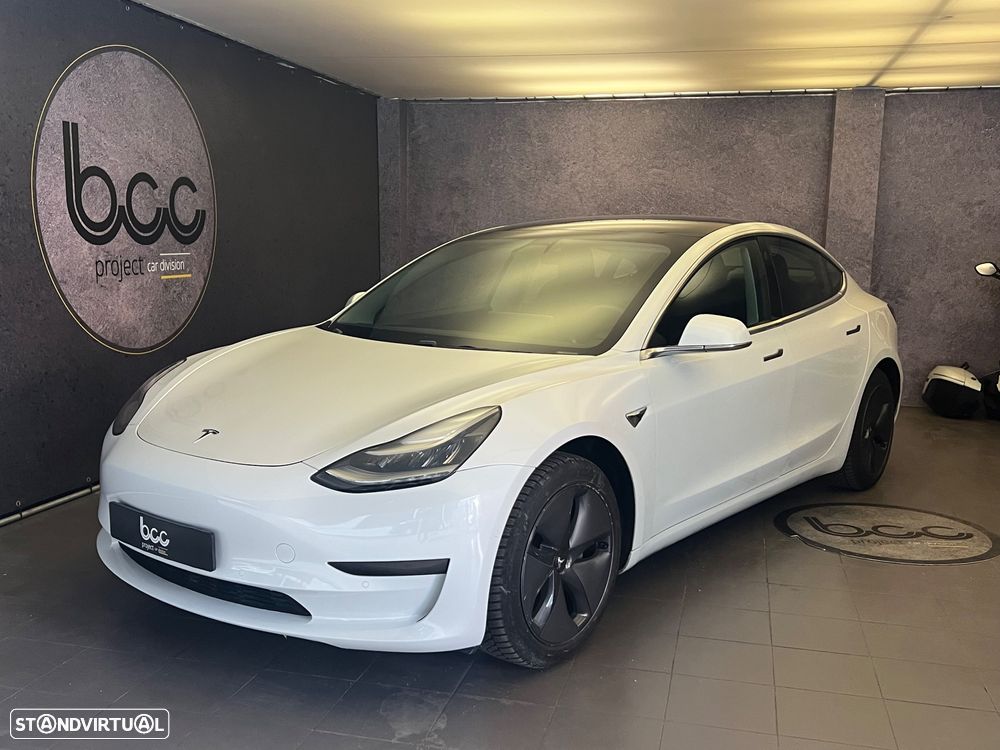 Tesla Model 3 Standard Range Plus RWD - 2