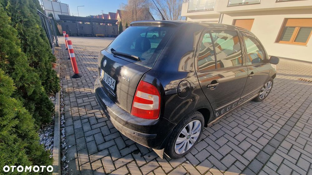 Skoda Fabia 1.4 16V Sportline - 5