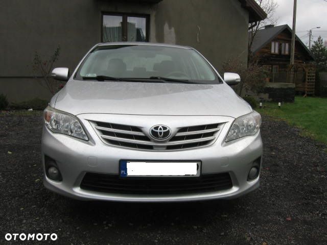 Toyota Corolla 1.6 Luna - 2