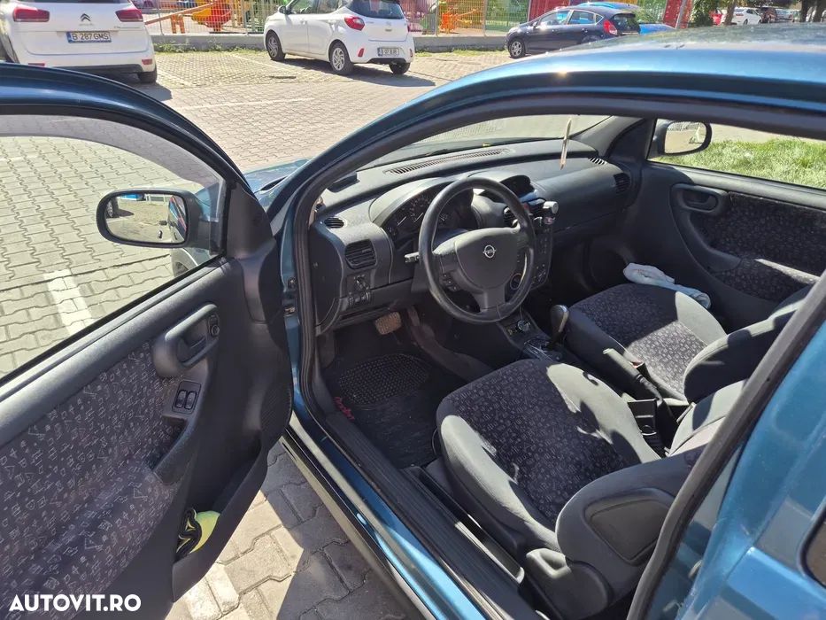 Opel Corsa 2004 photo 4