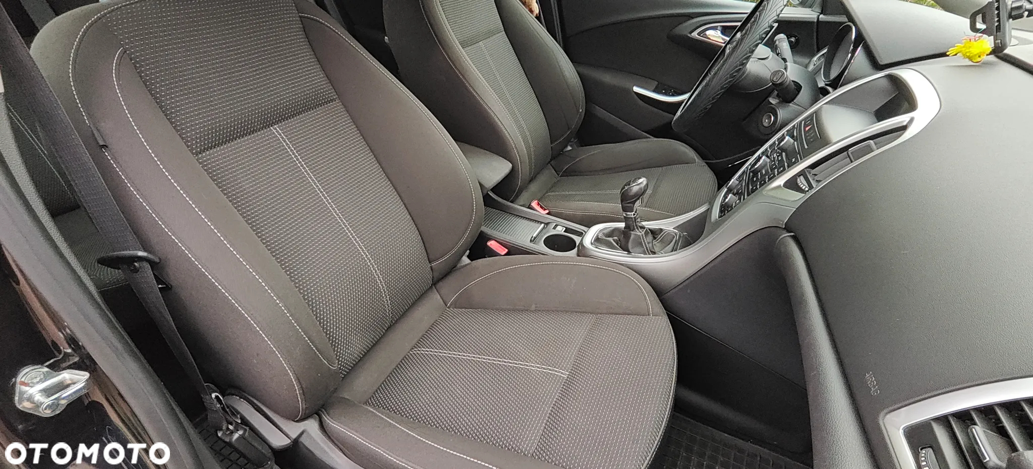 Opel Astra IV 1.4 T Cosmo - 16