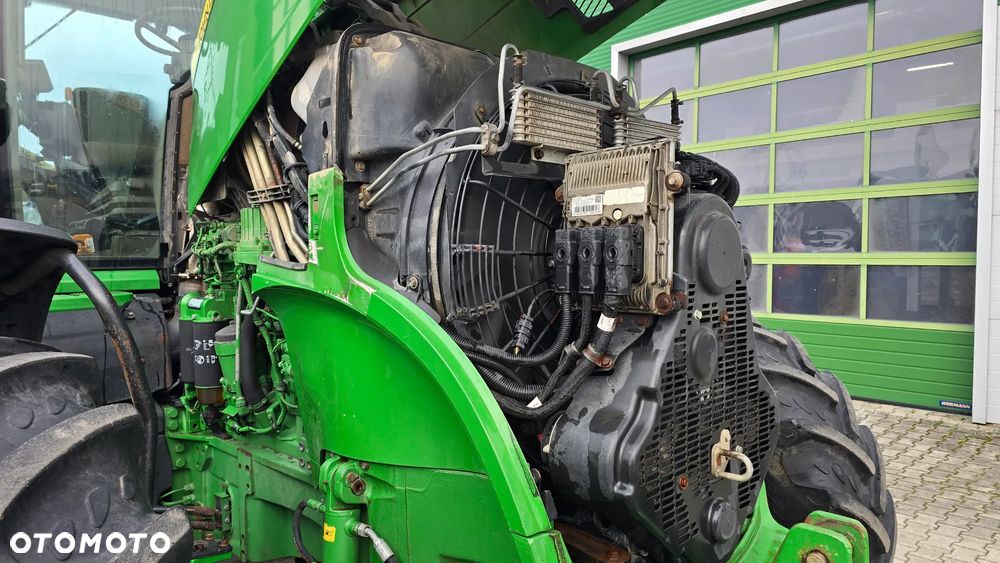 John Deere 7230R - 9