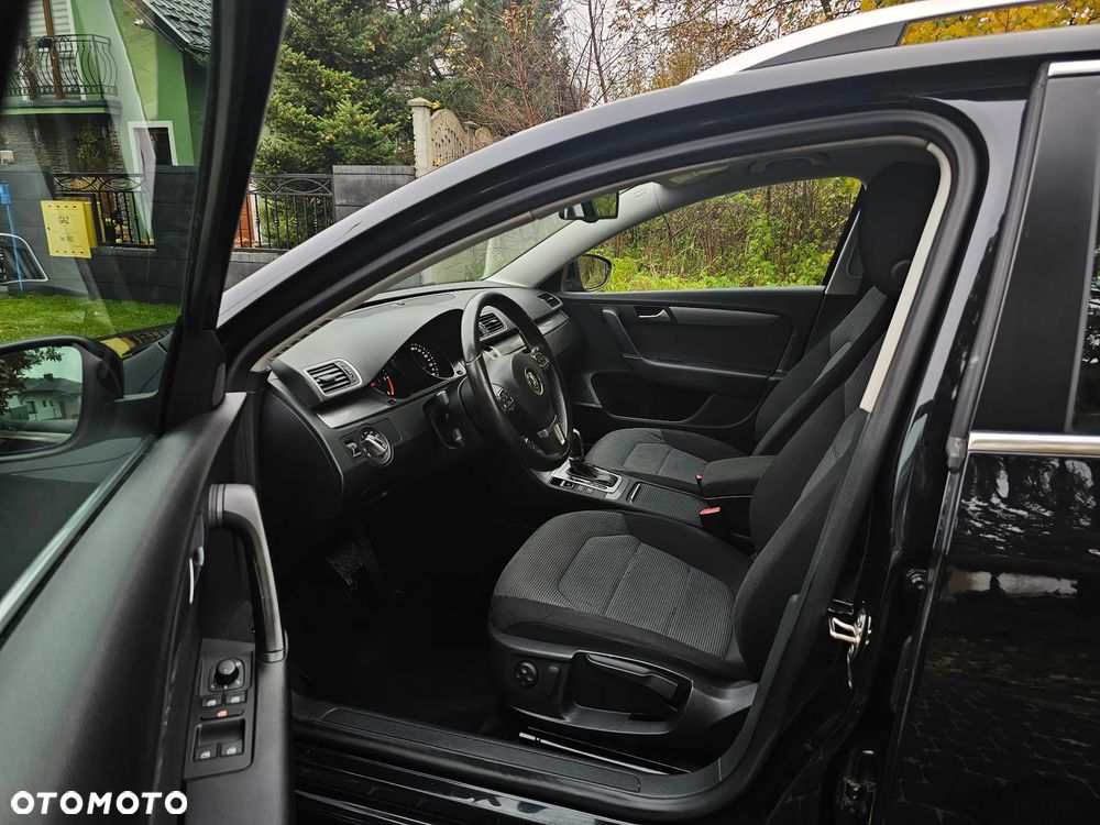 Volkswagen Passat Variant 2.0 TDI DSG BlueMotion Technology Highline - 9