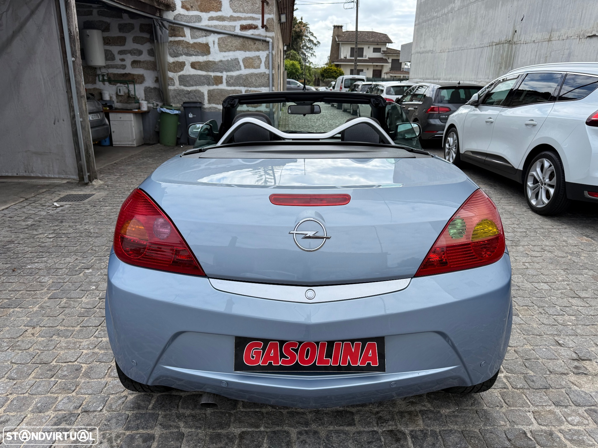 Opel Tigra TwinTop 1.4 - 25