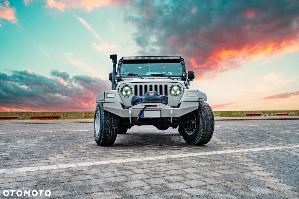 Jeep Wrangler 4.0 Sport - 4