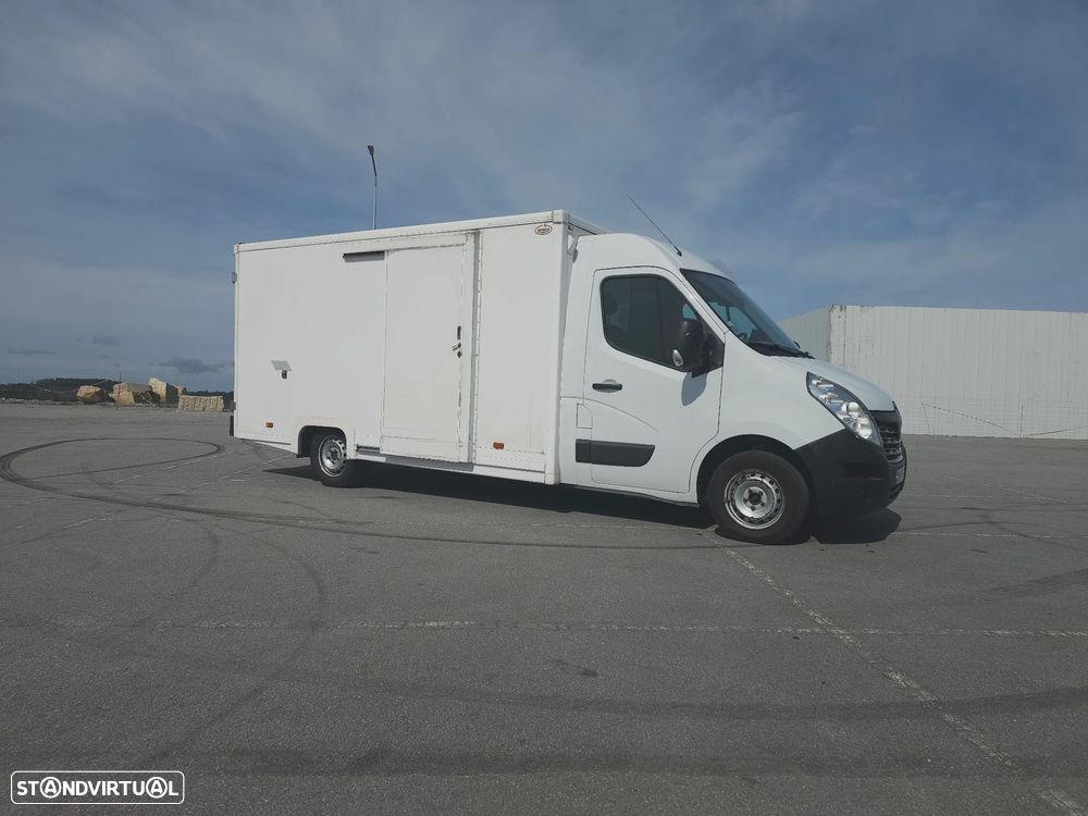 Renault Master - 1