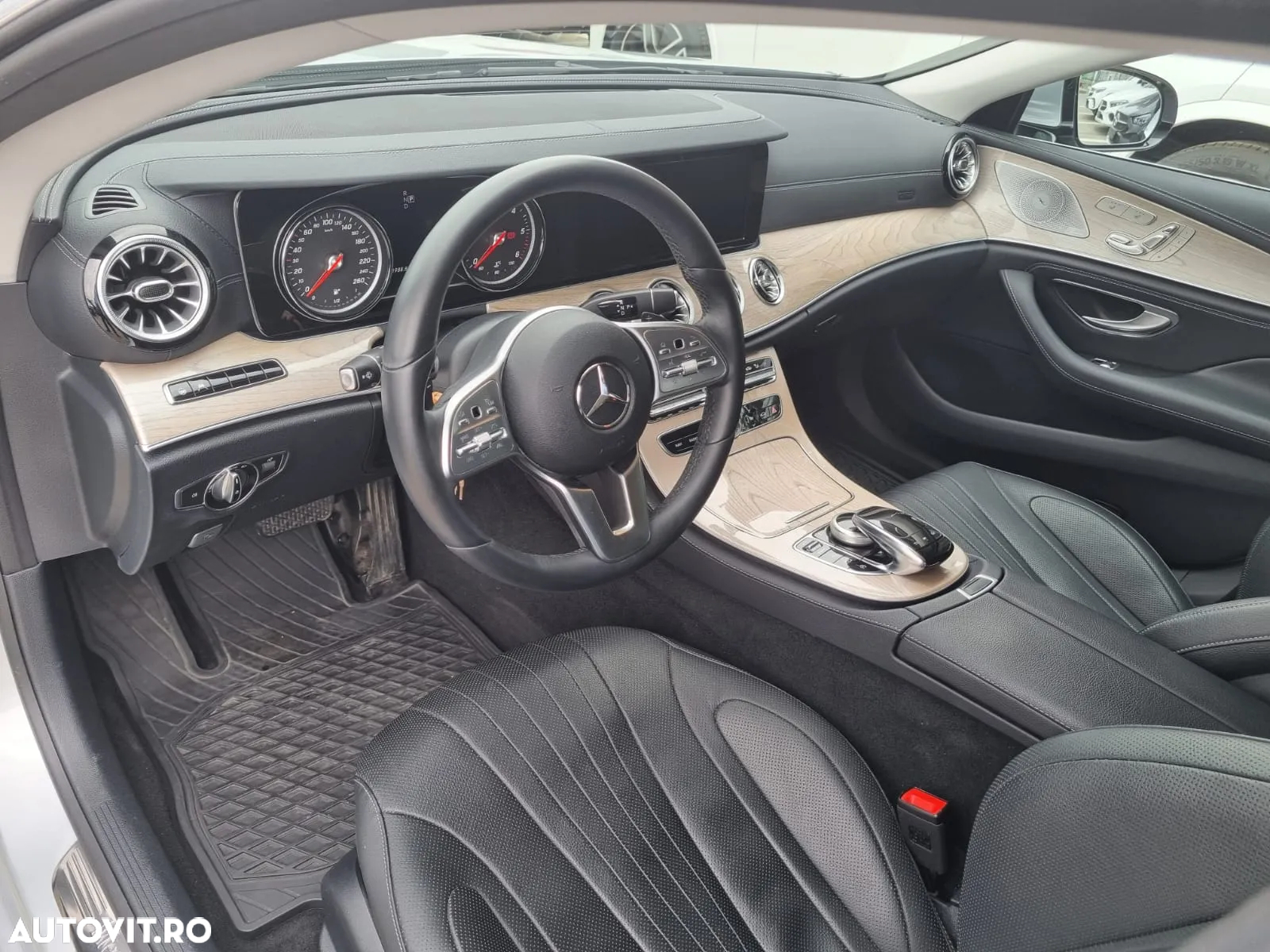 Mercedes-Benz CLS 300 d Aut - 21