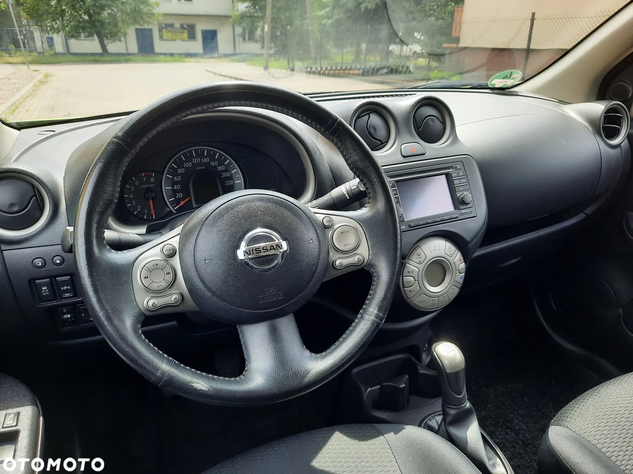 Nissan Micra 1.2 Visia AC/CD - 14