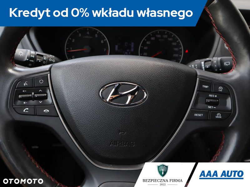 Hyundai i20 - 13