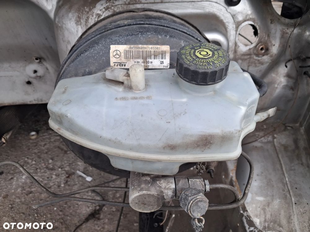 Serwo pompa hamulcowa zbiorniczek Mercedes Sprinter W903 Volkswagen LT TRW A0014300008 - 1