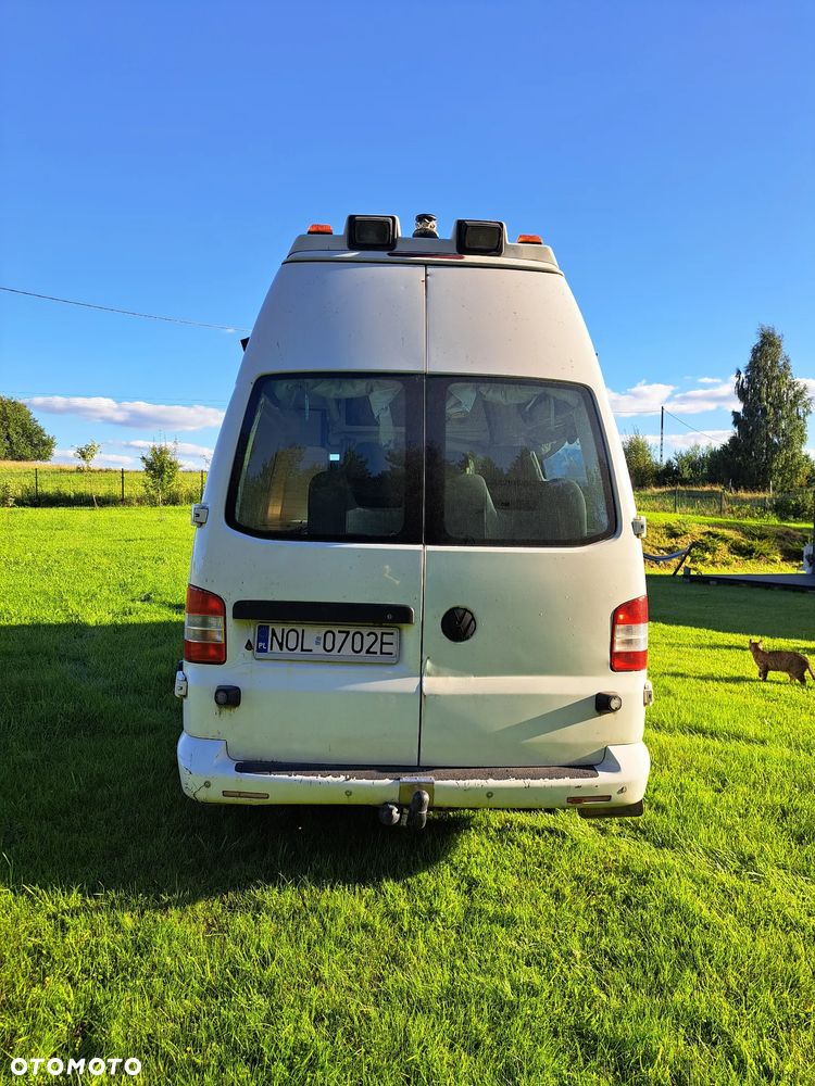 Volkswagen Transporter T5 - 11