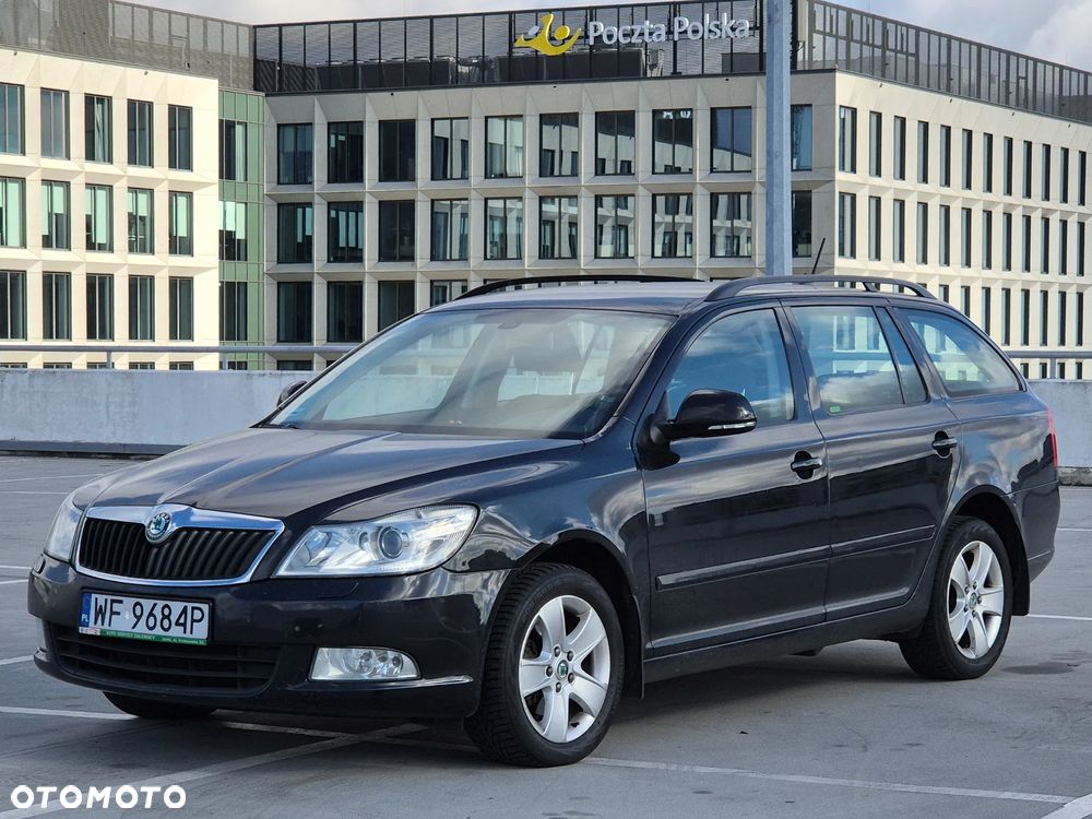 Skoda Octavia 2.0 TDI DPF Elegance DSG - 2