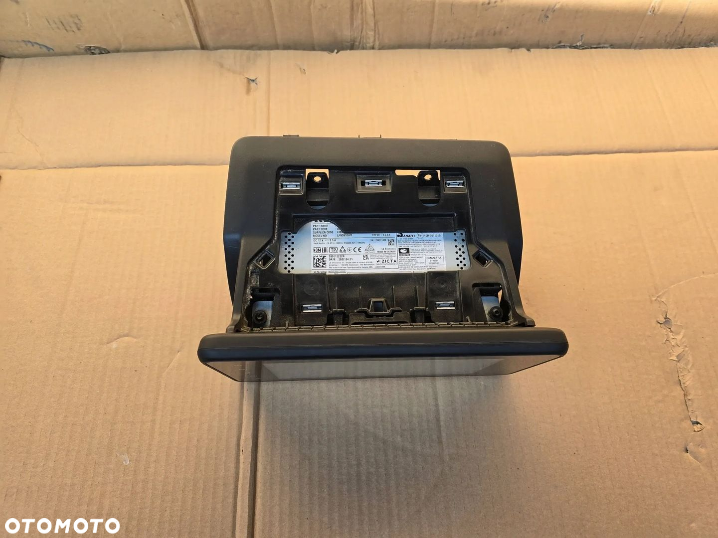 RADIO Z NAVIGACJĄ RENAULT CLIO IV LAN5210WR4 - 2