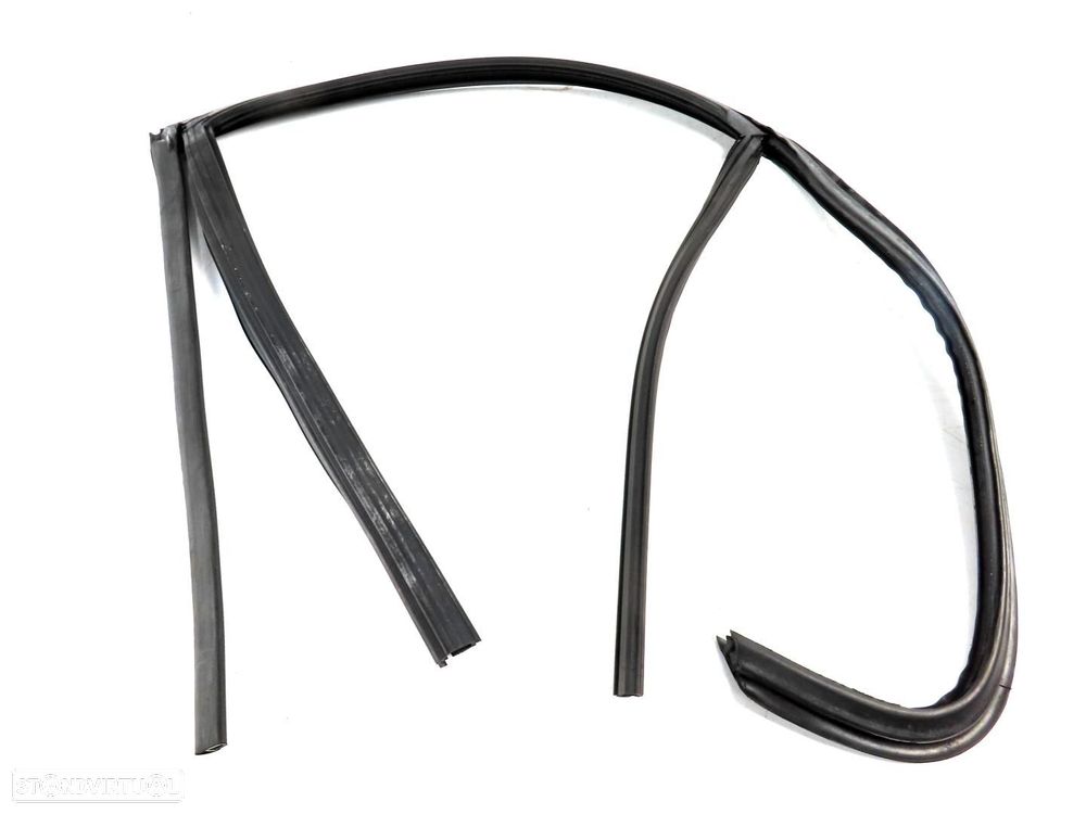 Borracha da porta Direito/Trás Usado / Original BMW 5 (E34) 51348176588 - 2