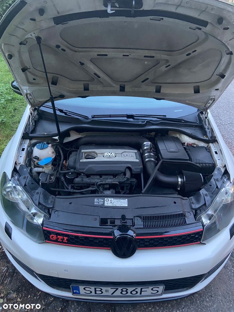 Volkswagen Golf - 14