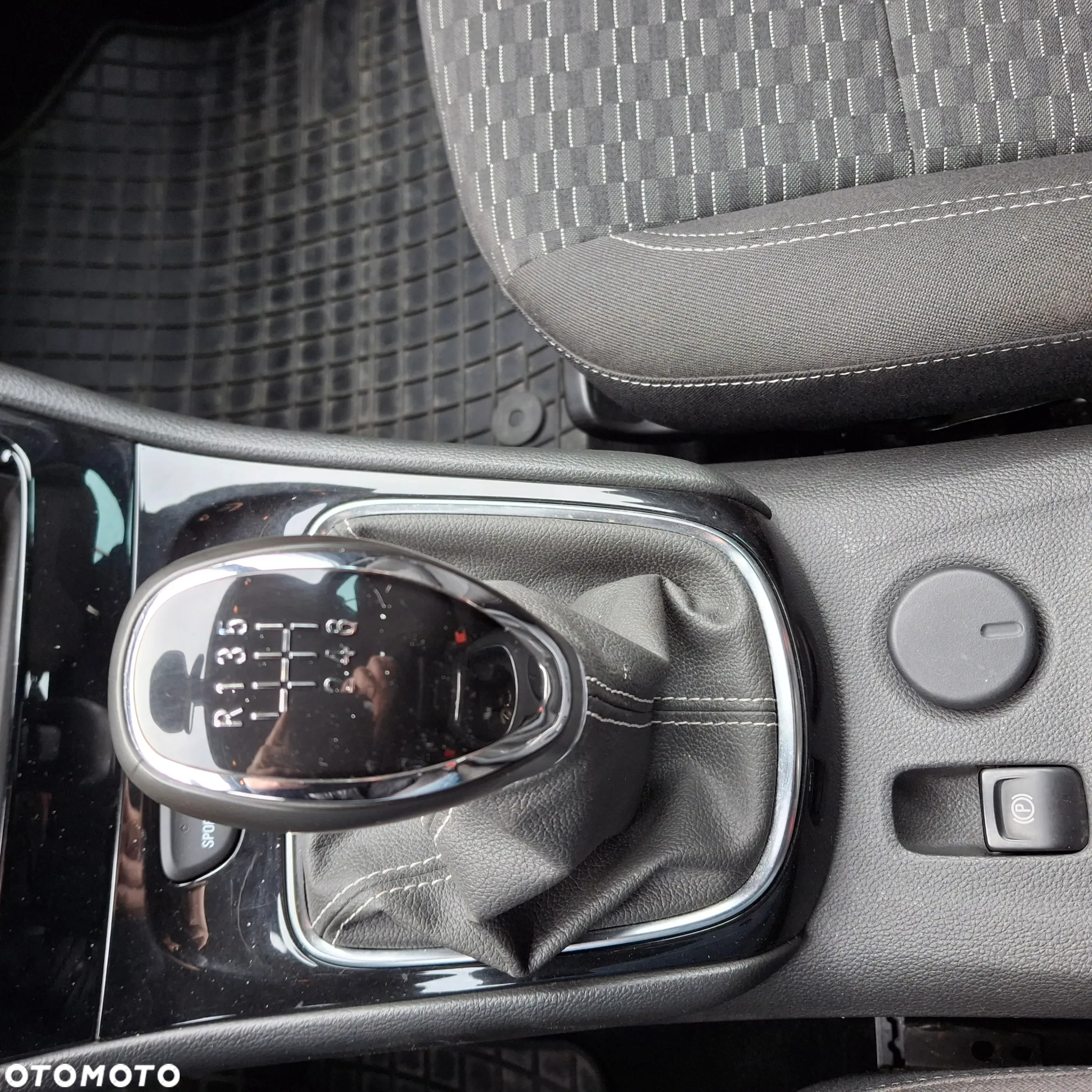 Opel Astra 1.4 Turbo Dynamic - 21