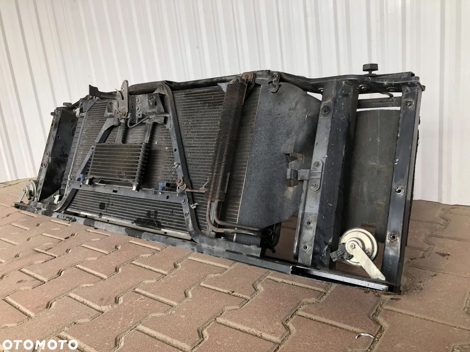 CADILLAC ESCALADE III 6,2 V8 2006-2014 PAS PRZEDNI WZMOCNIENIE CZOŁOWE CHŁODNICE - 5