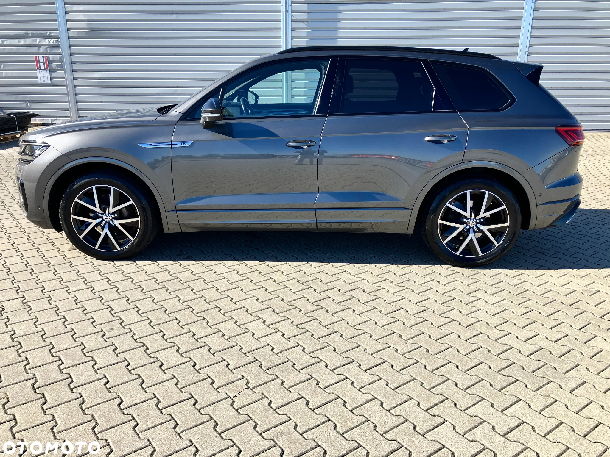 Volkswagen Touareg 3.0 V6 TDI SCR 4Mot R-Line - 8