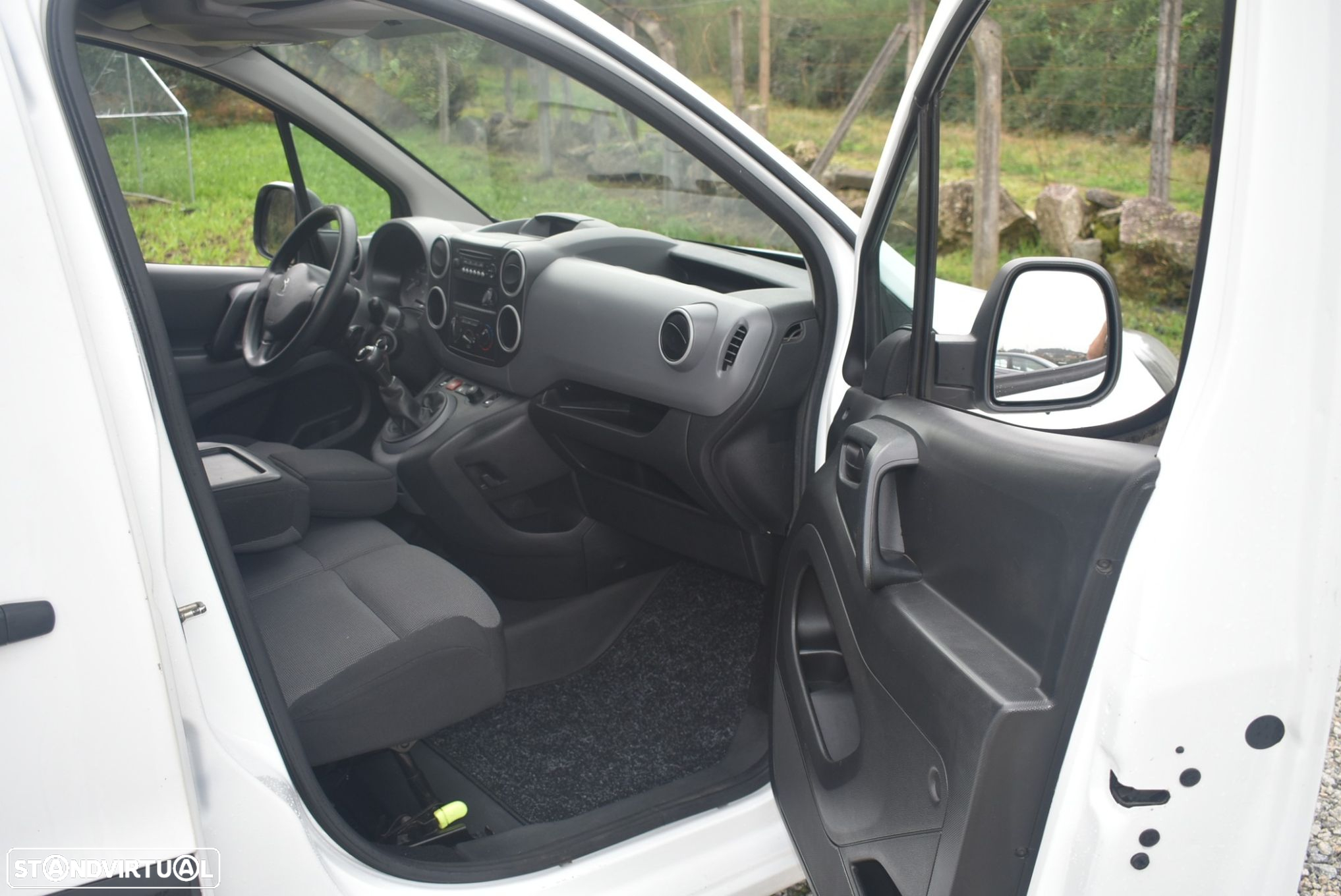 Peugeot Partner Outro - 11