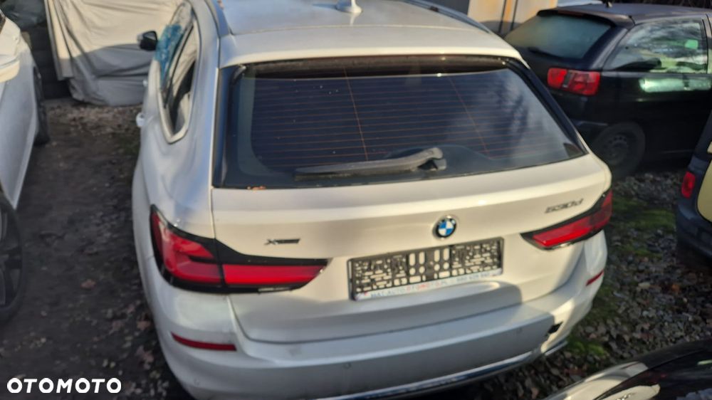 BMW Seria 5 530d Luxury Line - 8