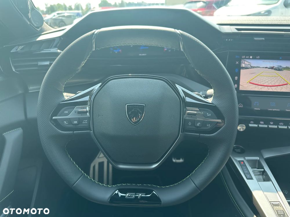 Peugeot 408 1.6 Plug-in Hybrid 240 GT Exclusive e-DCS7 - 11