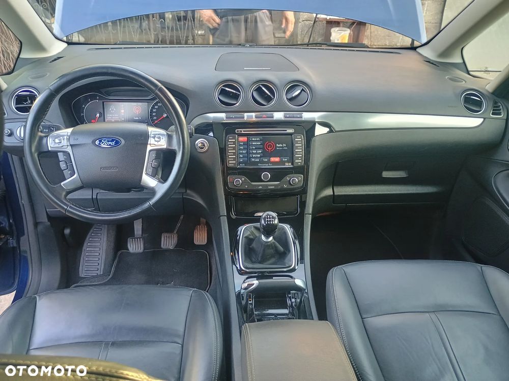 Ford Galaxy 2.2 TDCi Platinium X (Titanium) - 10