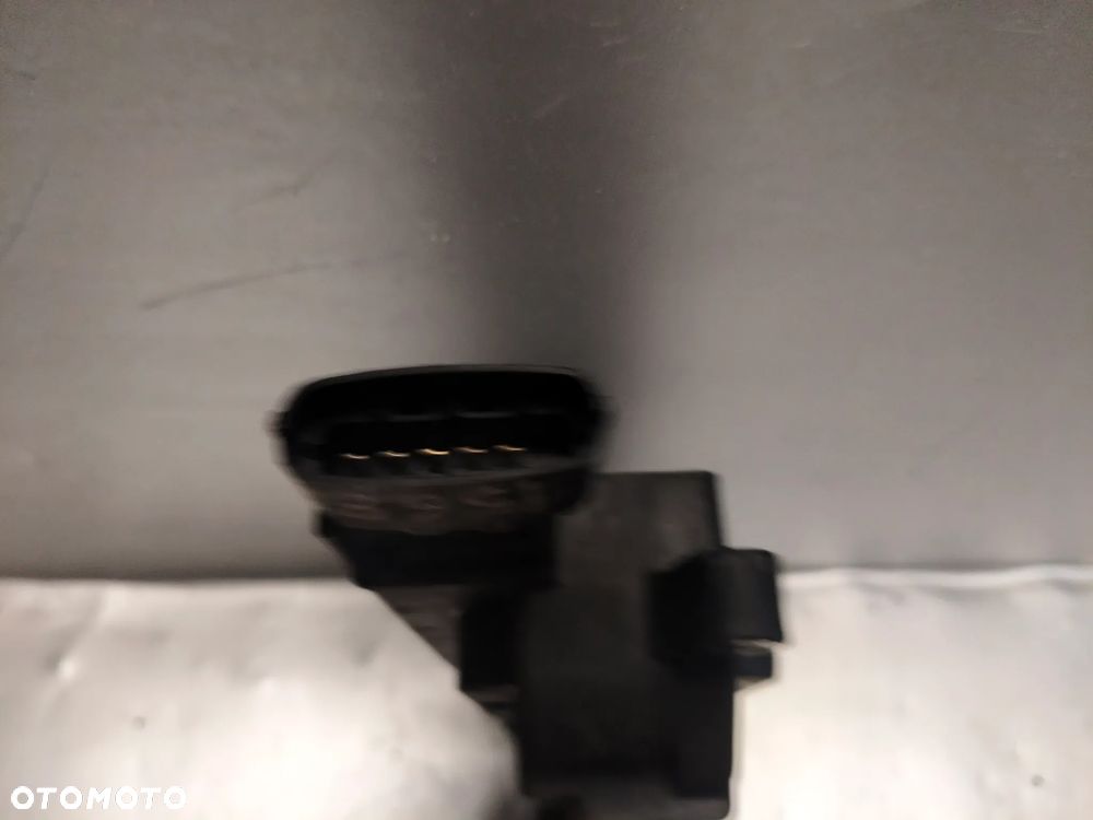 CEWKA ZAPŁONOWA OPEL ZAFIRA A ASTRA G 1.8 BENZYNA - 2