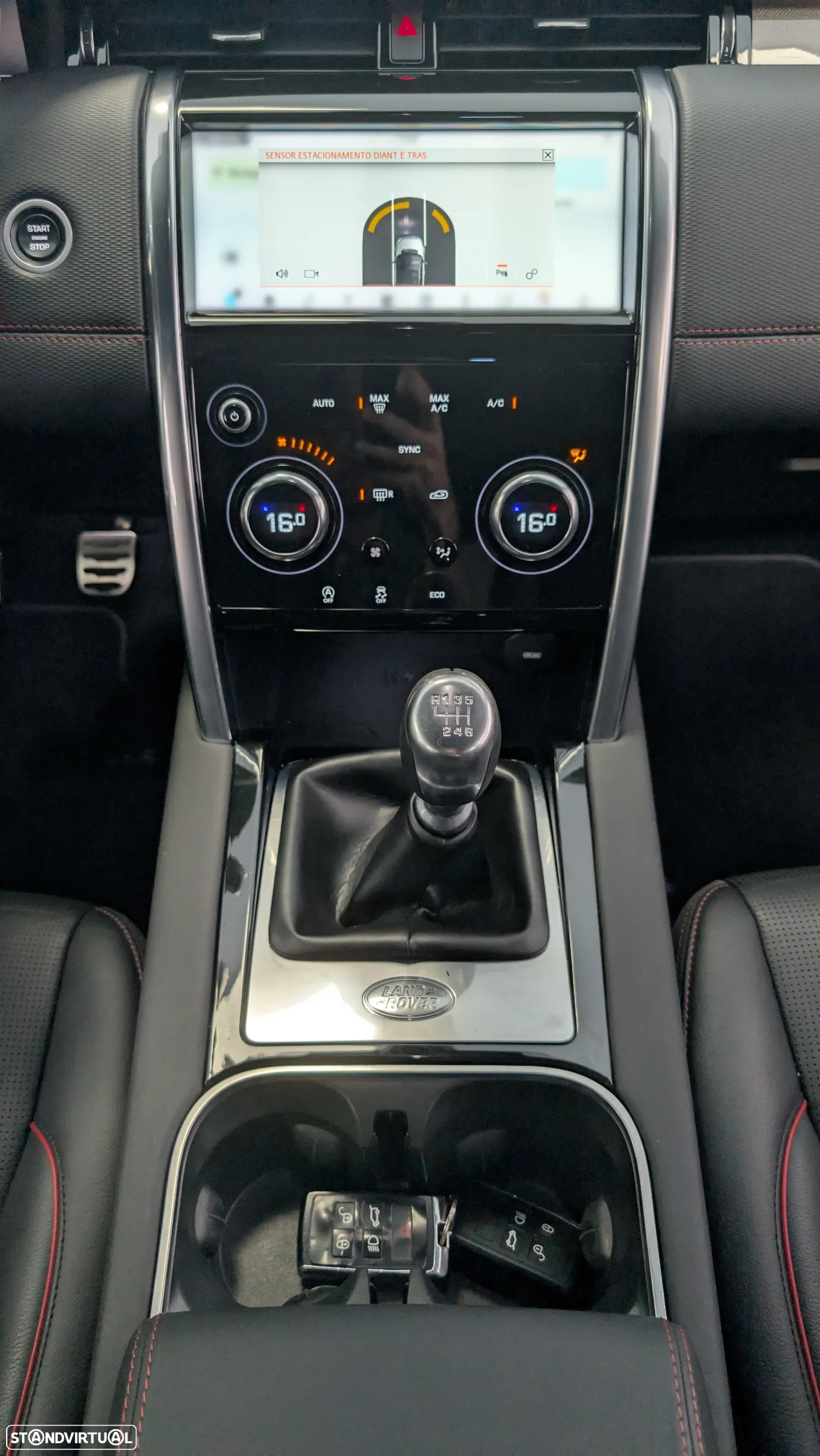 Land Rover Discovery Sport 2.0 eD4 R-Dynamic S - 19
