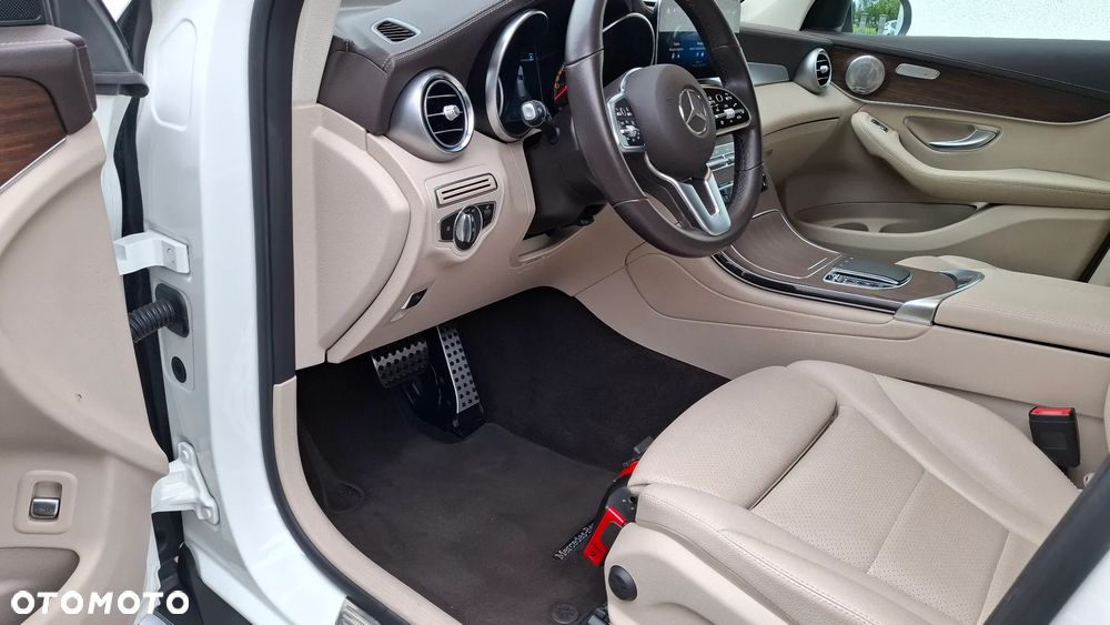 Mercedes-Benz GLC 200 d 4-Matic Business Edition - 21