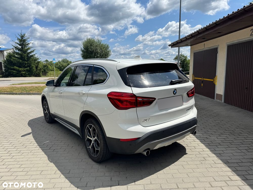 BMW X1 - 5