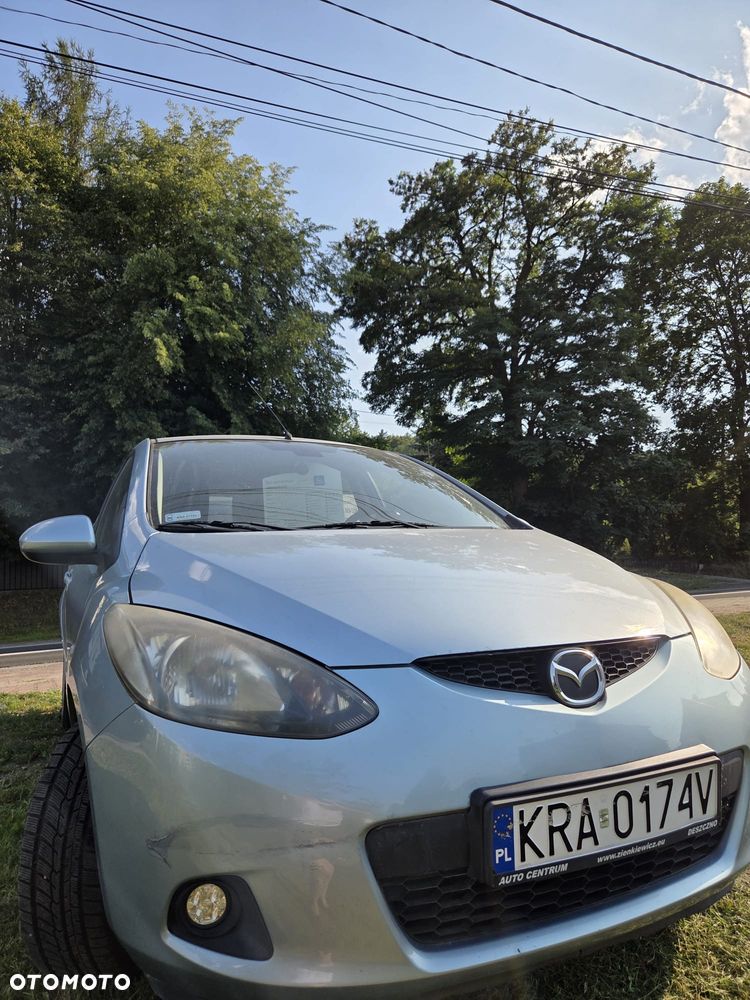 Mazda 2 - 3
