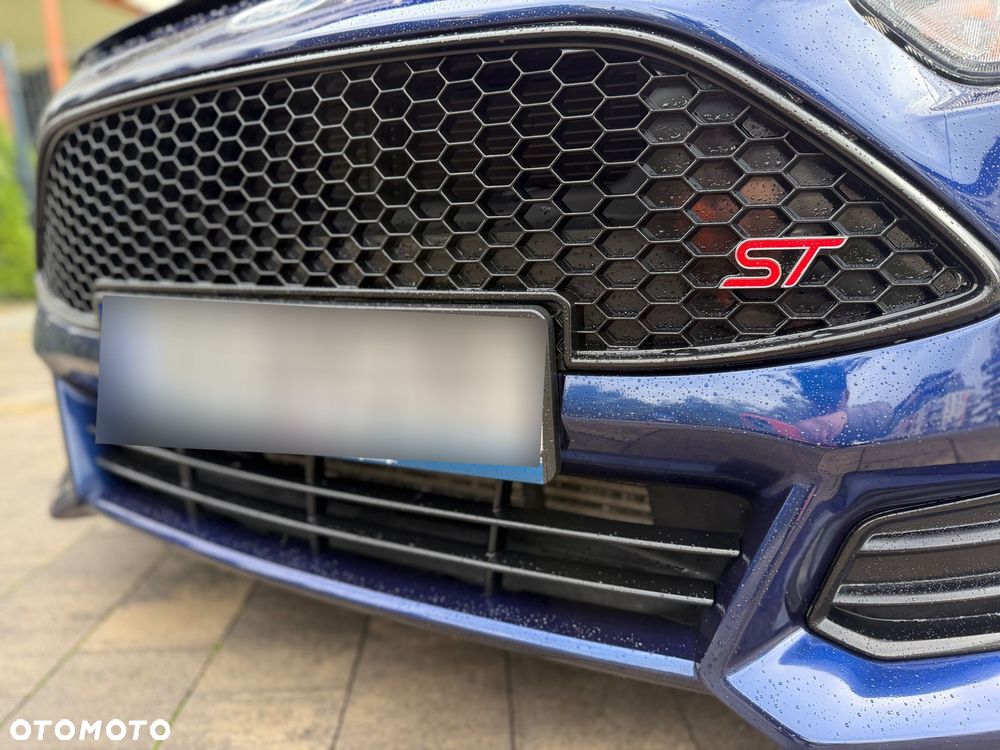 Ford Focus 2.0 EcoBoost ST mit Leder-Exclusiv-Paket - 13